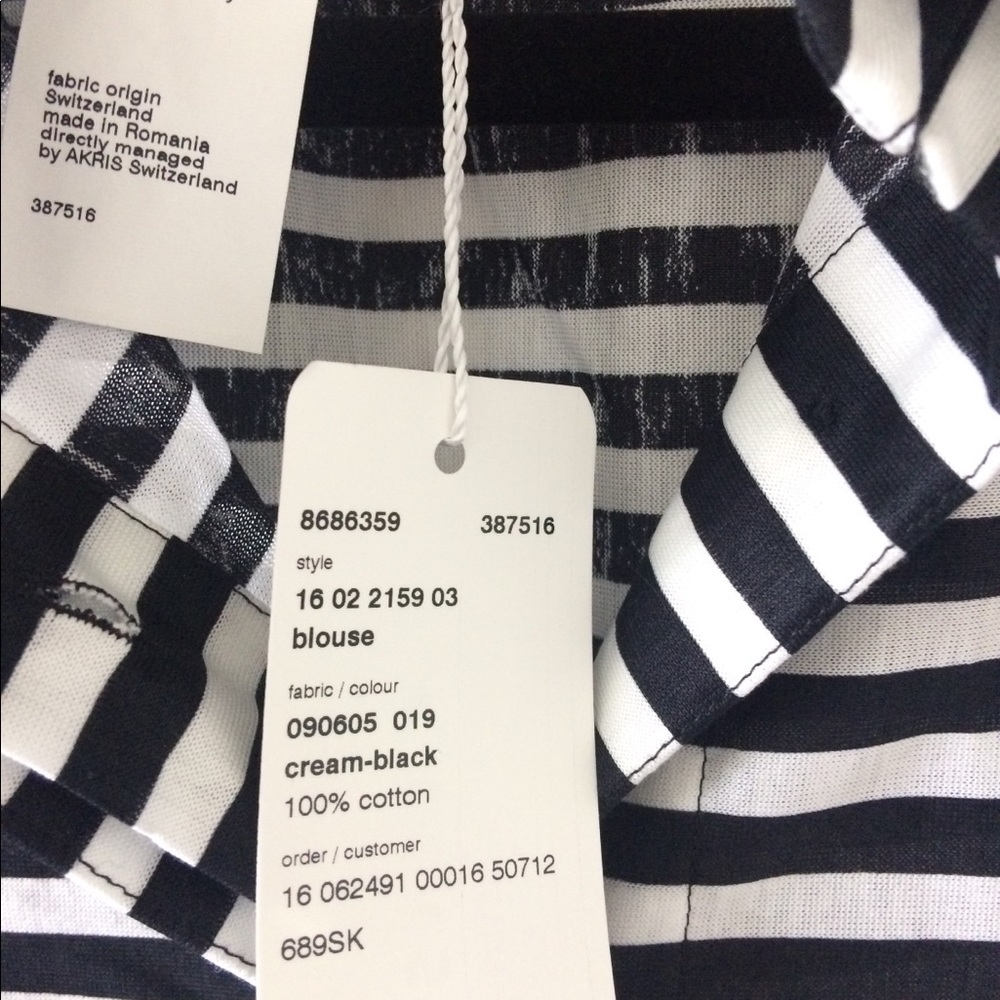 Sold..Akris Punto Black White Striped Shirt Size 8 - Picture 8 of 8